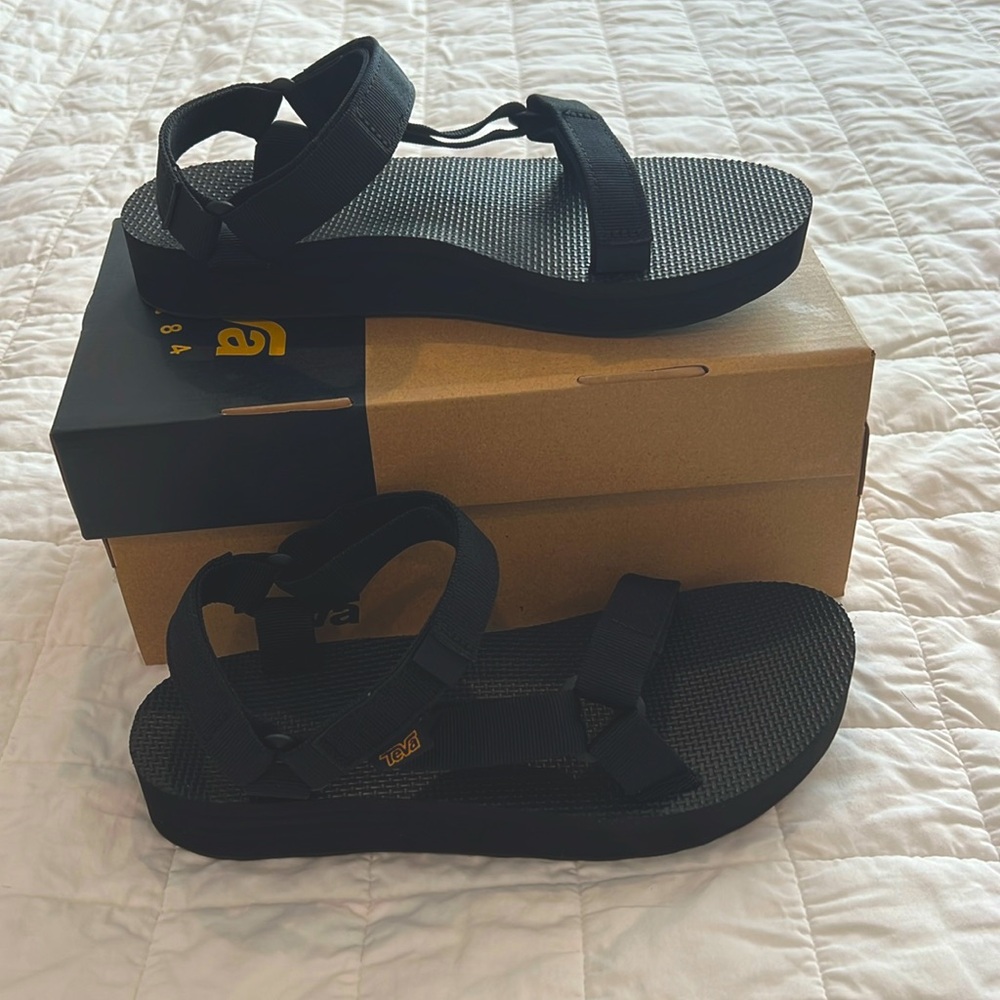 Teva Women’s Midform Universal Sandal in Black Size 10